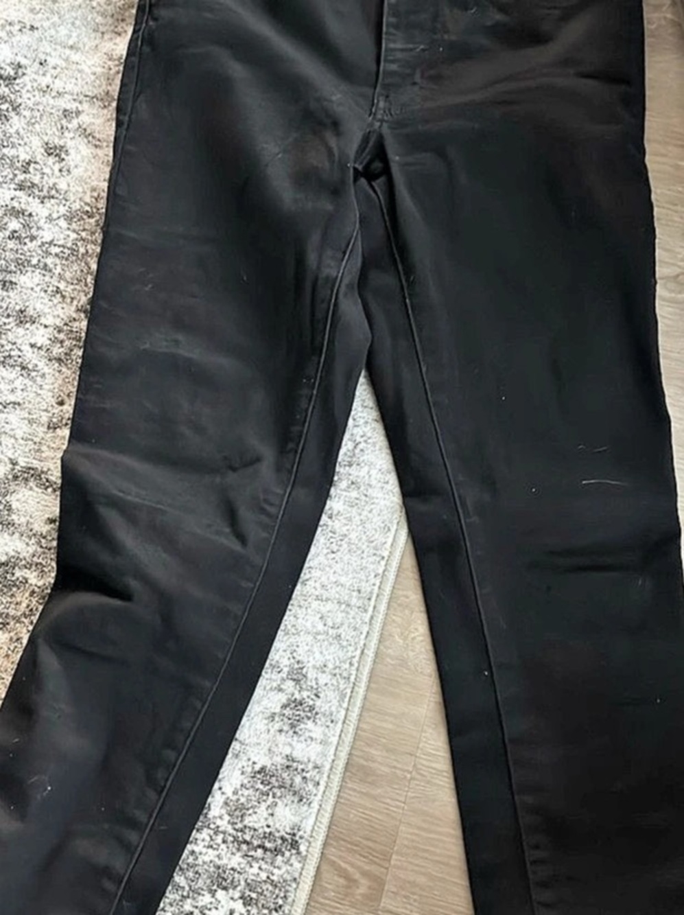 Levi’s 711 Skinny Black Skinny Jeans Waist 27